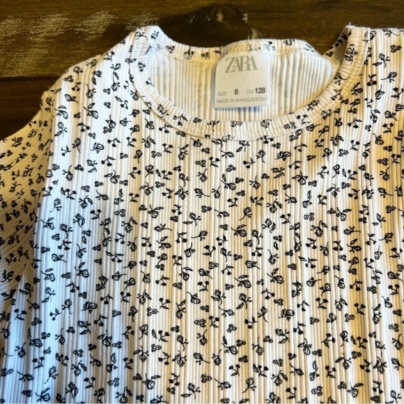 Zara Girl's Tee T-Shirt Ribbed Floral Cream Stretchy 8 - Picture 2 of 4